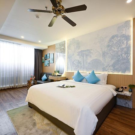 Cicilia City Hotel Saigon Center Hô Chi Minh-Ville Extérieur photo
